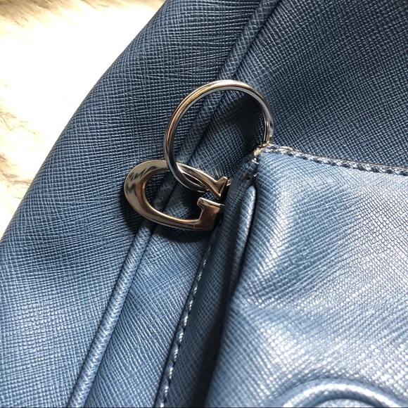 Guess Backpack - Picture 3 of 15